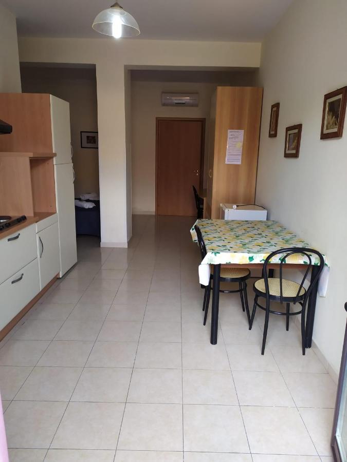 Agathae Hotel & Residence Скольитти Экстерьер фото