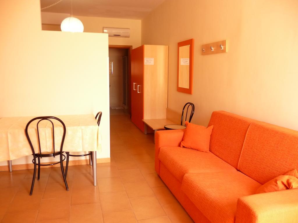 Agathae Hotel & Residence Скольитти Экстерьер фото
