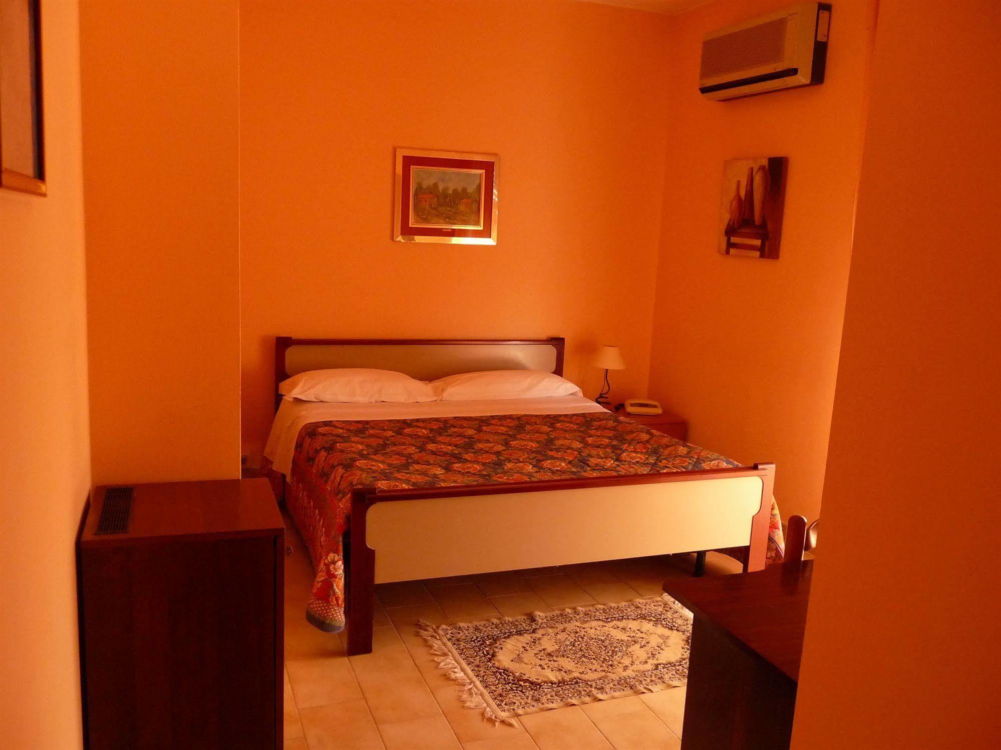 Agathae Hotel & Residence Скольитти Экстерьер фото